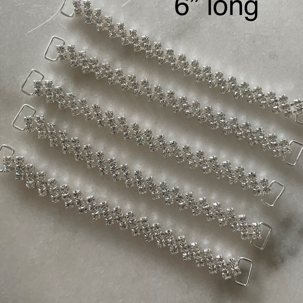 Assortment of bikini connectors